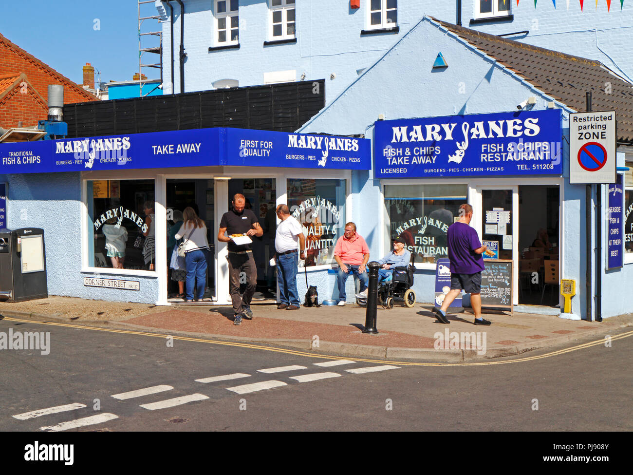 Una vista de Merceditas Fish and Chips para llevar y restaurante cerca del  centro de la ciudad en Cromer, Norfolk, Inglaterra, Reino Unido, Europa  Fotografía de stock - Alamy