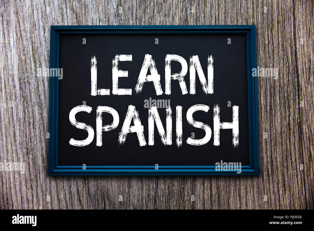 Texto de escritura aprender español. Concepto Significado traducción idioma  habla el dialecto de vocabulario en España Fotografía de stock - Alamy