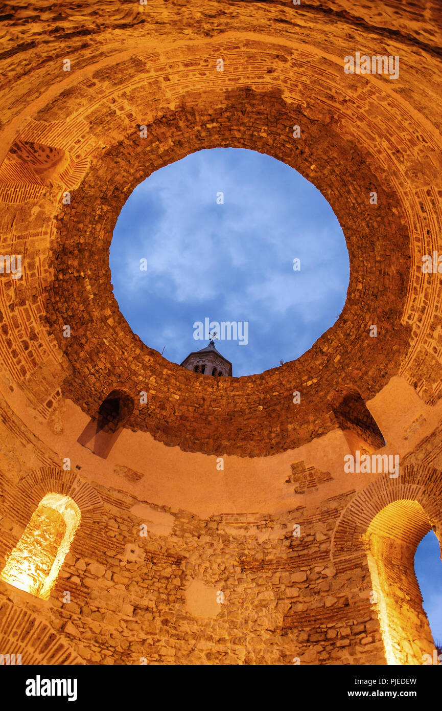Palacio de Diocleciano en Split, Croacia Foto de stock