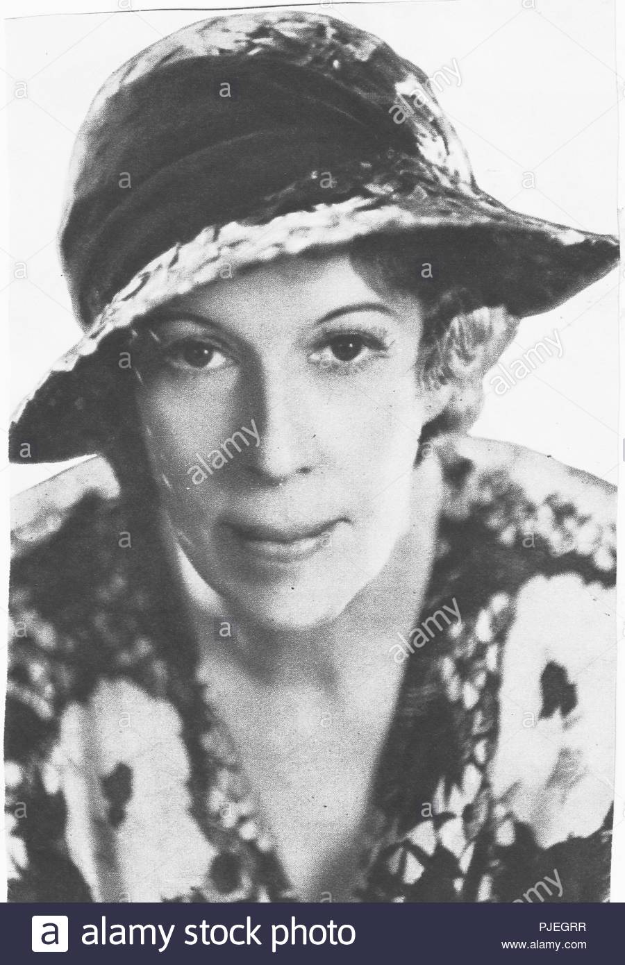 Communication on this topic: Edna Mayo, edna-mayo/ Communication on this topic: Felicia Tang, edna-mayo/