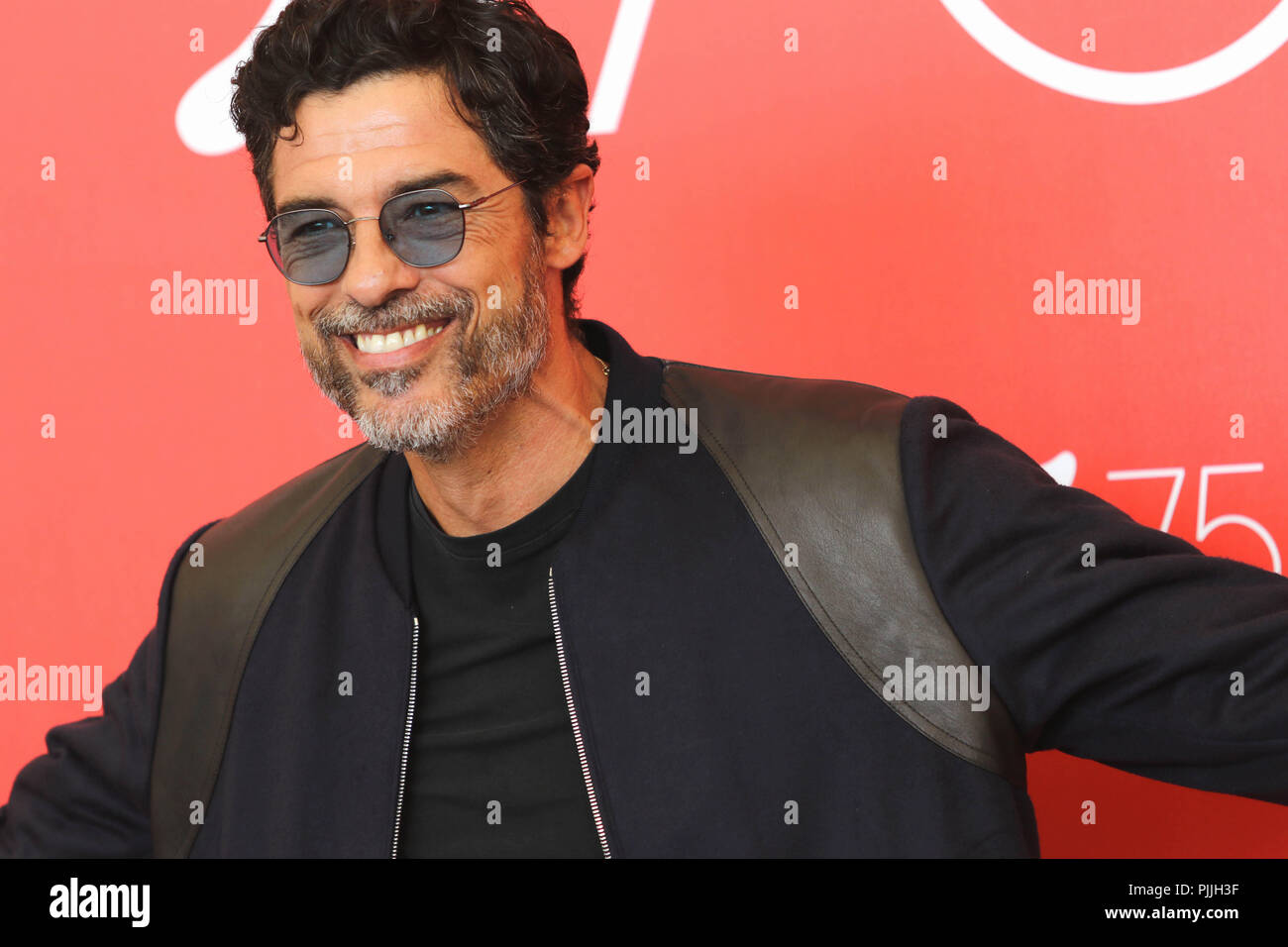 Europa, Italia, Lido di Venezia, a 07 de septiembre de 2018 : el actor italiano Alessandro Gassman en el photocall de la película "Anu storia senza nome', el director Roberto Ando'. 75ª edición del Festival Internacional de Cine de Venecia. Foto © Ottavia Da Re/Sintesi/Alamy Live News Foto de stock