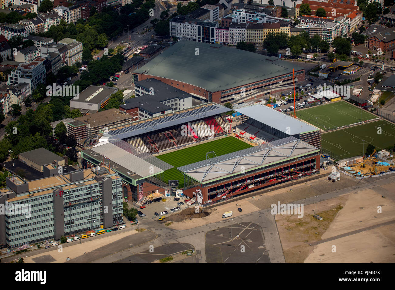 Modificación estadio Millerntor, FC St. Pauli, Hamburgo, Ciudad Libre y Hanseática de Hamburgo, Hamburgo, Alemania. Foto de stock