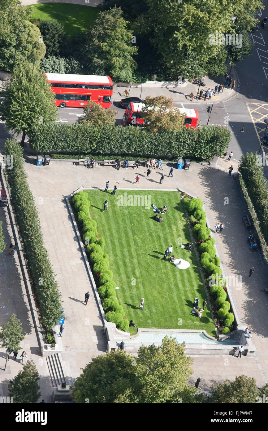 Ensayo de la boda, St Paul's Garden de Londres Foto de stock