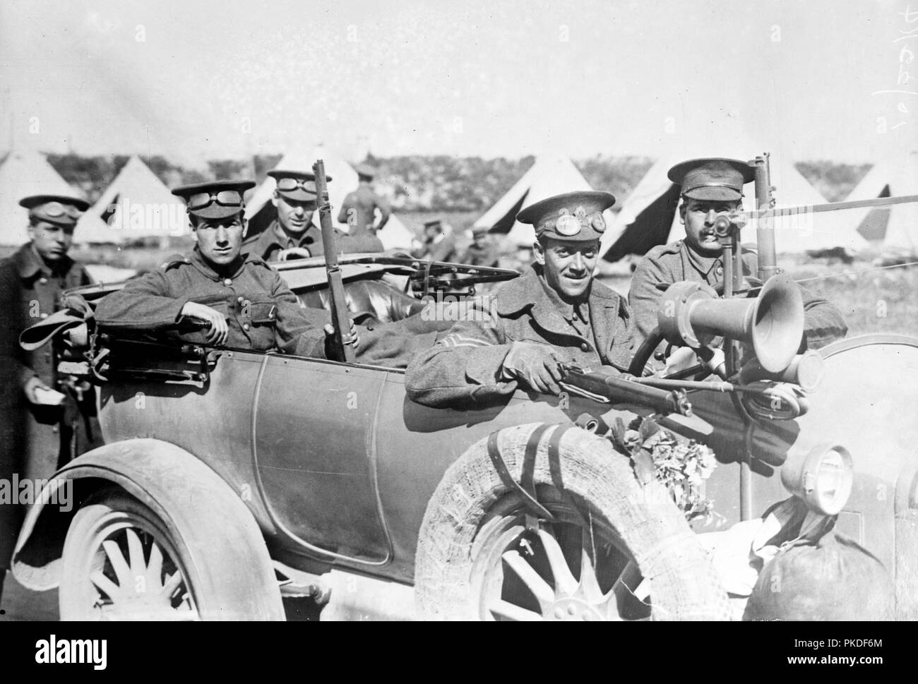 Motor inglés scouts en Francia, los soldados ingleses durante la Primera Guerra Mundial. Foto de stock