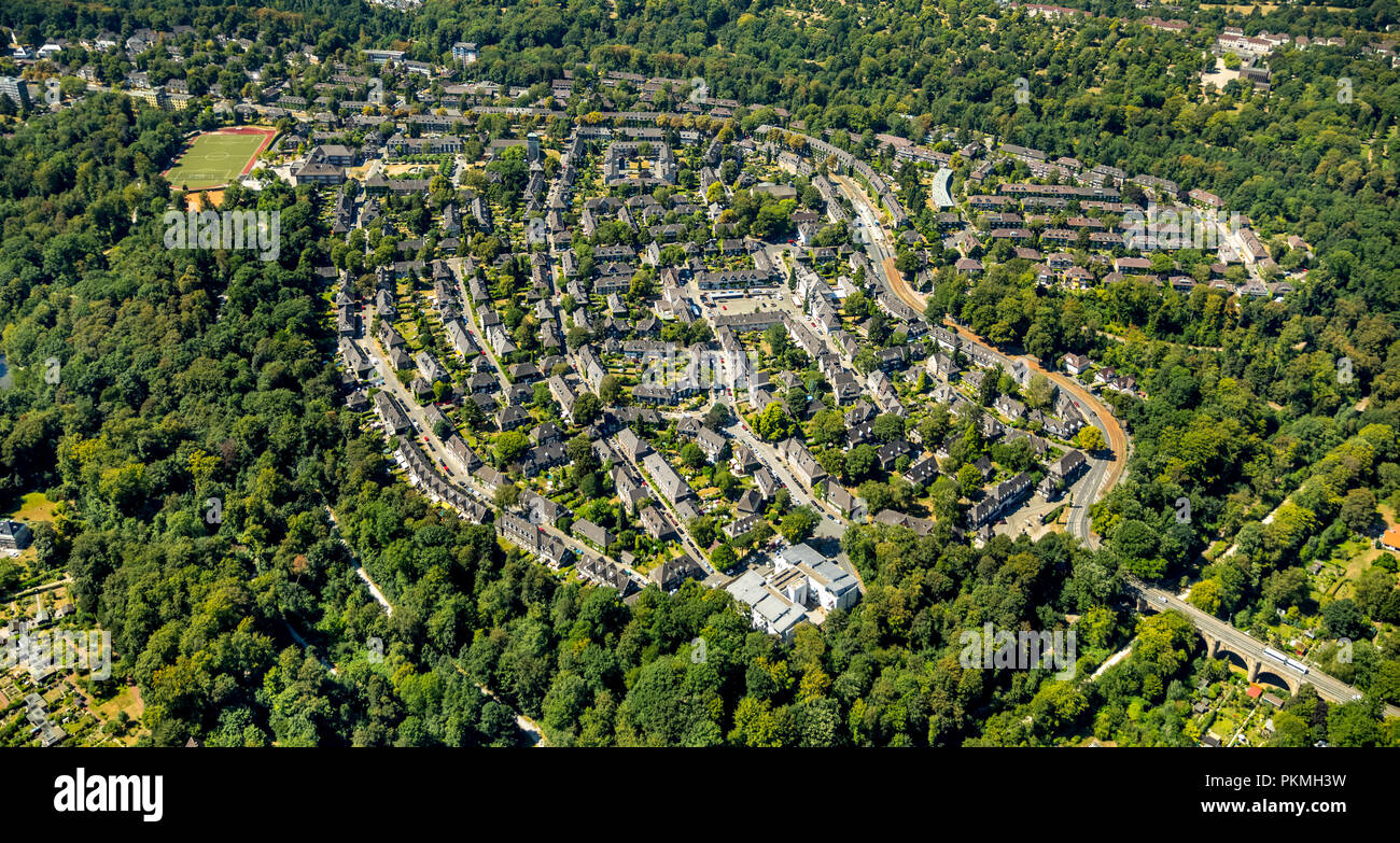 Vista aérea, asentamiento Margarethenhöhe, primera ciudad Jardín Alemán, Margarethe Krupp Foundation, Margaretenhöhe, Essen Foto de stock