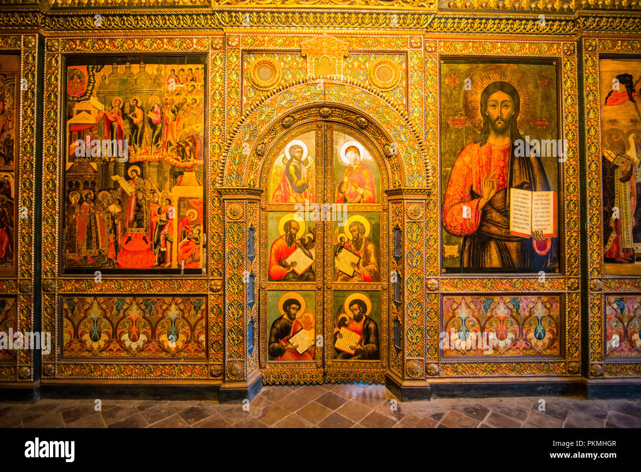 Pinturas murales de la Iglesia de Elías el profeta en el patrimonio mundial de la UNESCO vista Yaroslavl, anillo de oro, Rusia Foto de stock