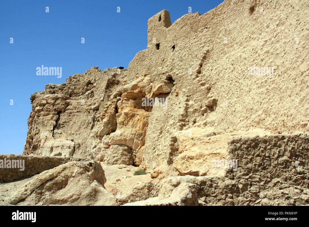 Templo del oráculo de Amón de Gebel elDakrour en Siwa, Egipto