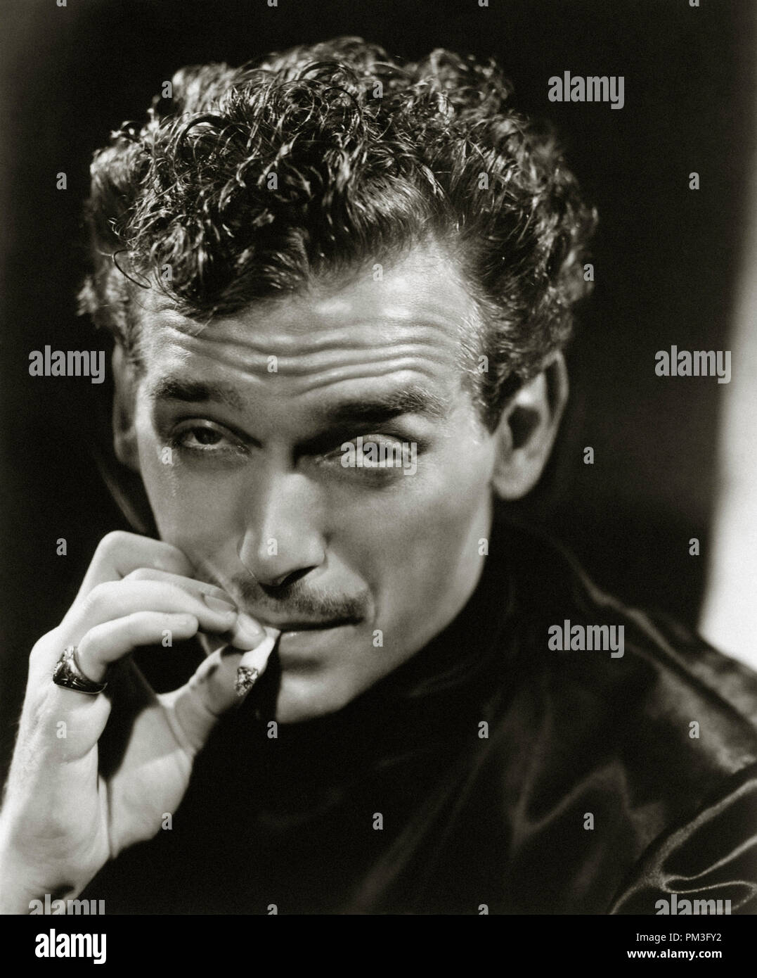 Douglas Fairbanks Jr., "El prisionero de Zenda' 1937 Selznick Archivo de referencia # 30732 260tha Foto de stock