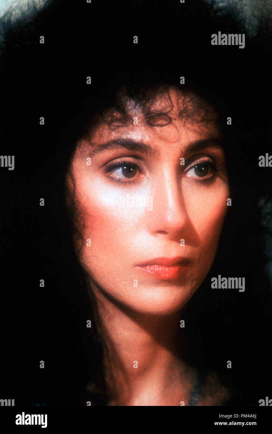 'Las Brujas de Eastwick' Cher 1987 Foto de stock