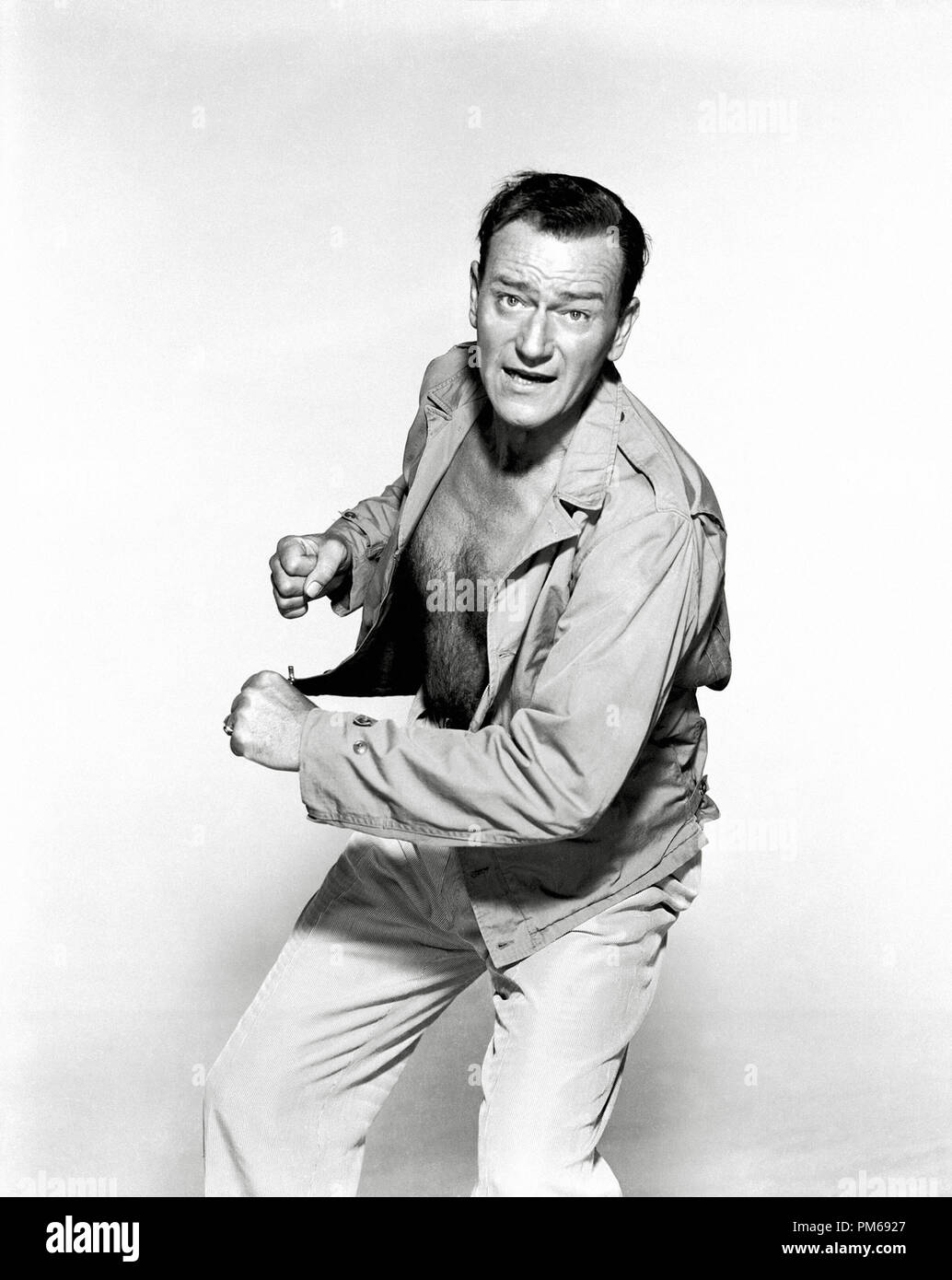John Wayne, 'Big Jim McLain' 1952 Warner Archivo de referencia # 31316 113tha Foto de stock