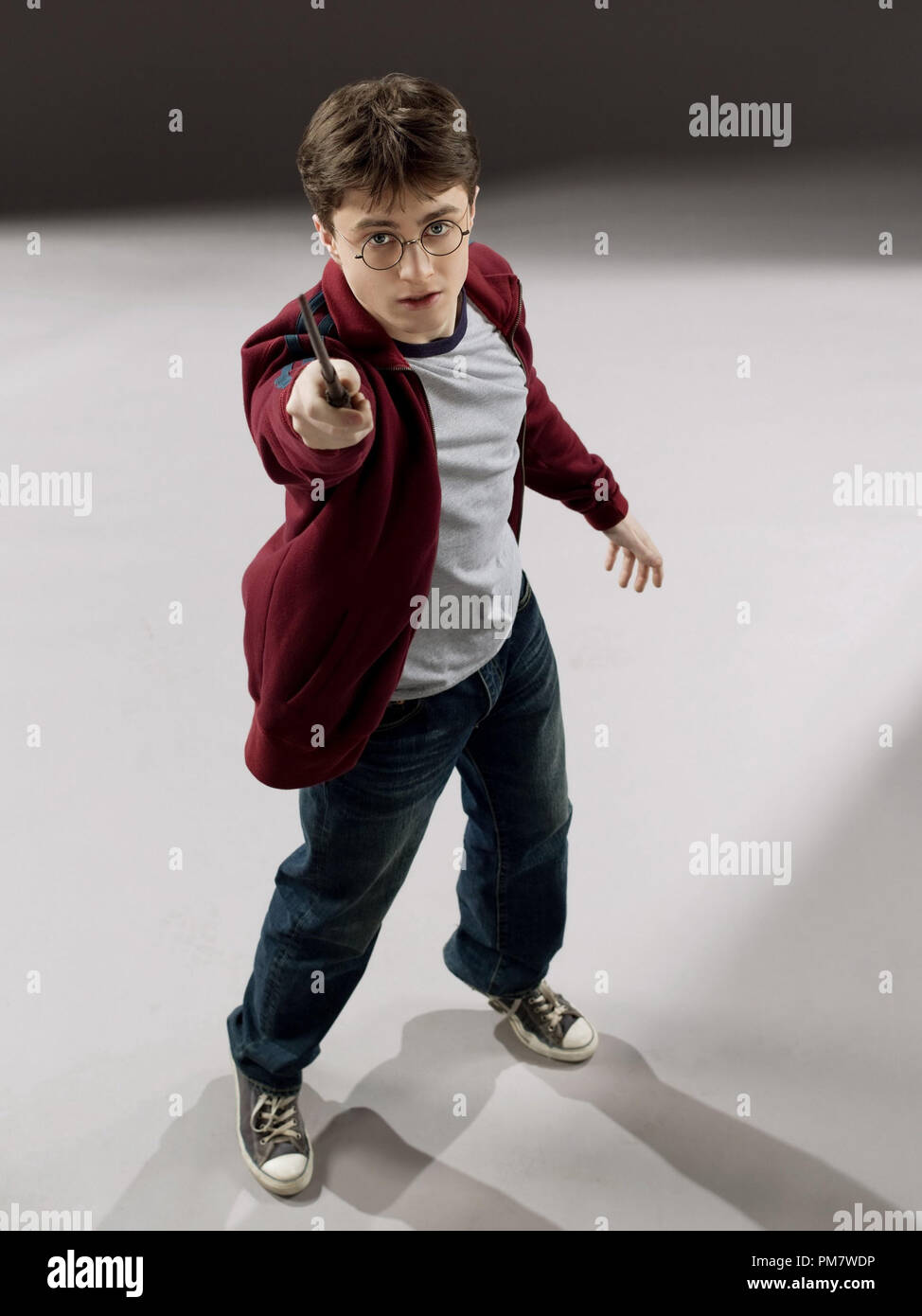 jardín Brote muy DANIEL RADCLIFFE como Harry Potter en Warner Bros Pictures' fantasy 'Harry  Potter y el príncipe mestizo', 2009 Fotografía de stock - Alamy