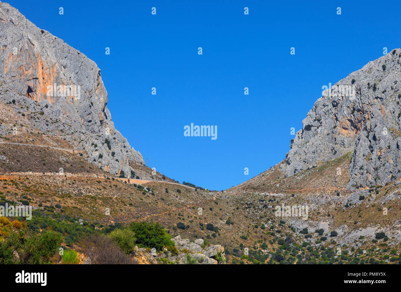 El Boquete de Zafarraya, un paso de montaña de la Cordillera Penibética, situado en la Sierra de Alhama , entre las provincias de Málaga y Granada. Foto de stock
