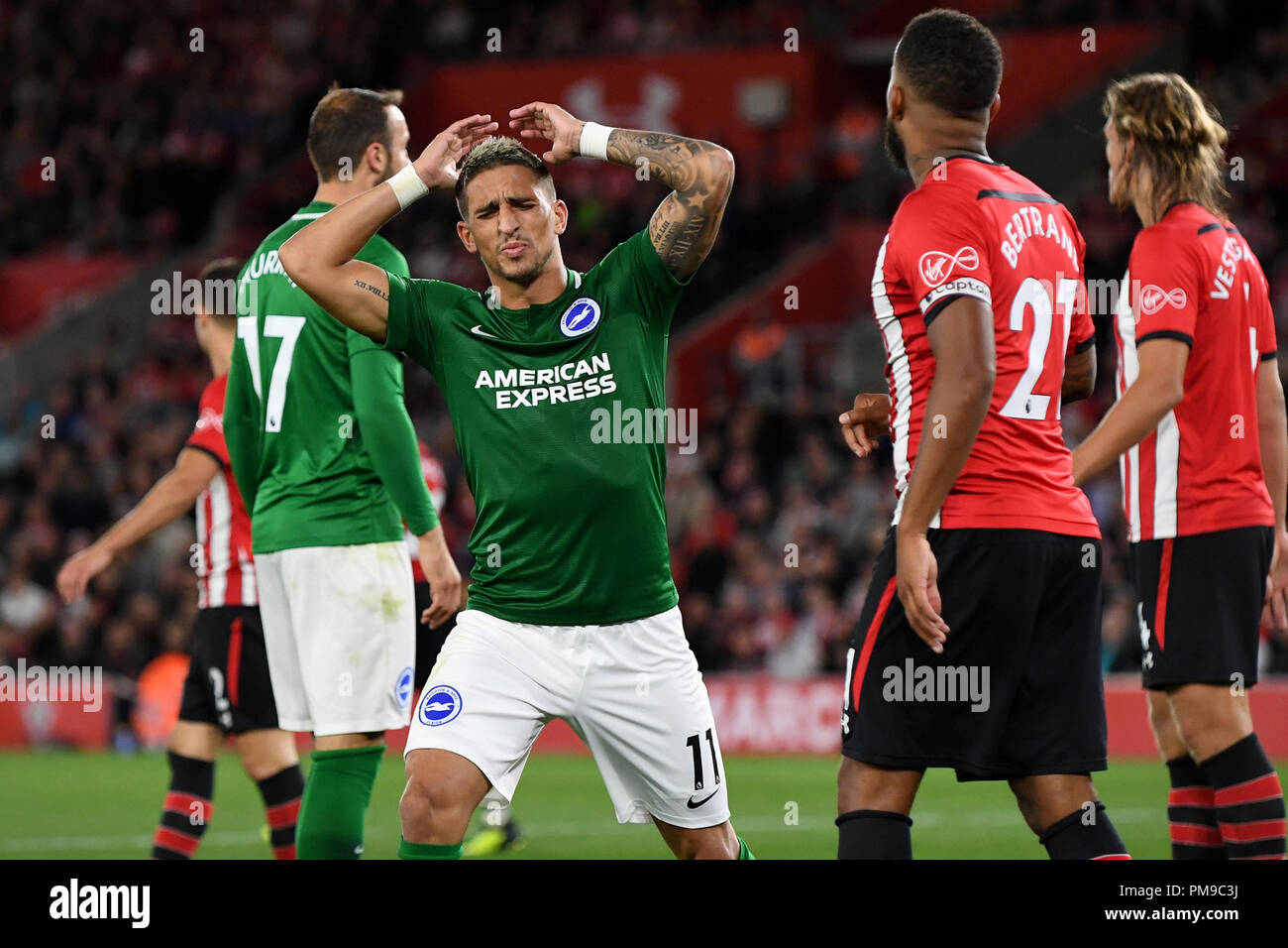 Southampton, Reino Unido. 17 de septiembre de 2018. Anthony Knockaert de Brighton & Hove Albion muestra su frustración como una oportunidad es perdido - Southampton v Brighton & Hove Albion, Premier League, St Mary's Stadium, Southampton - 17 de septiembre de 2018 Crédito: Richard Calver/Alamy Live News Crédito: Richard Calver/Alamy Live News Foto de stock