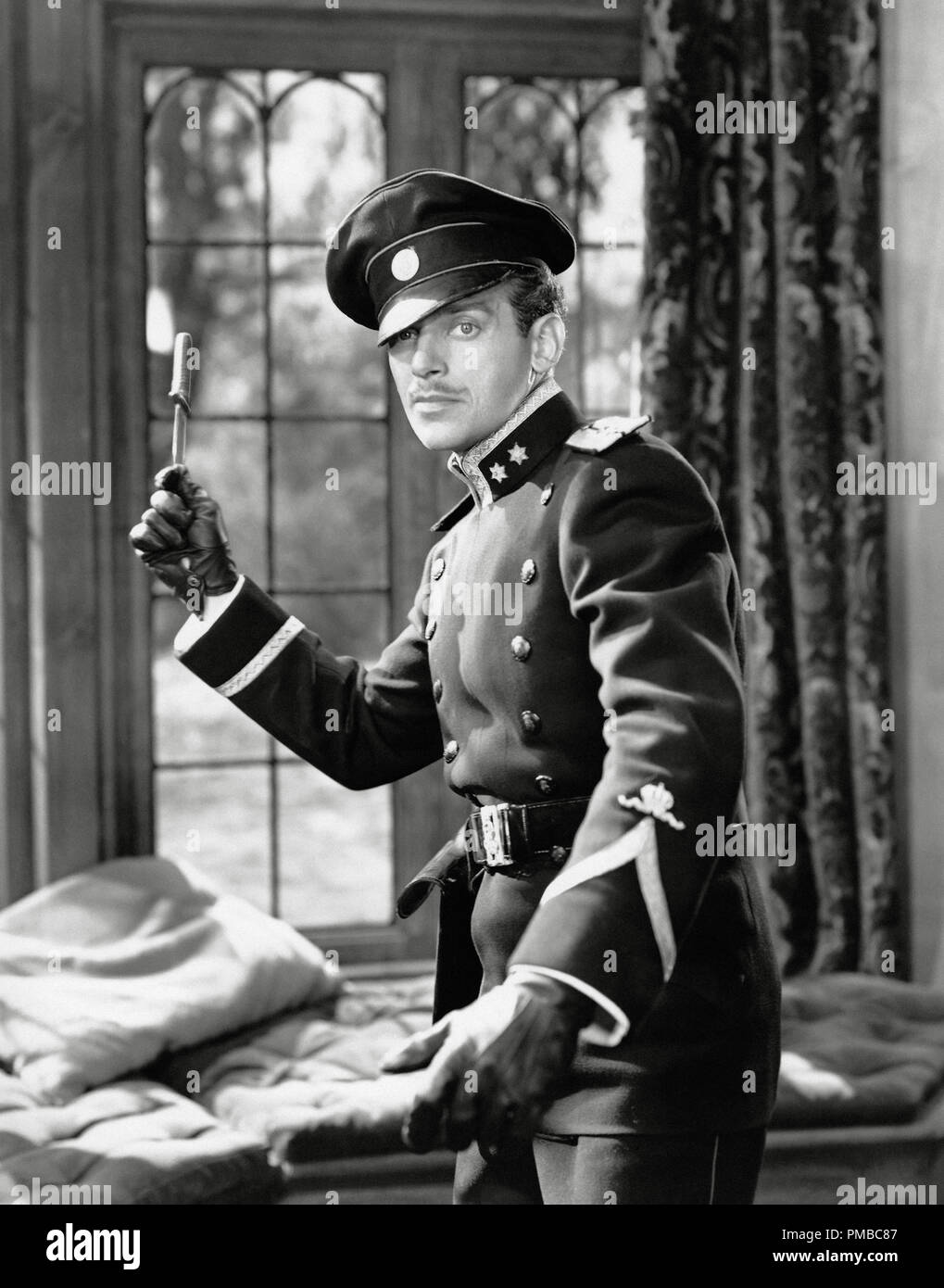Douglas Fairbanks Jr., "El prisionero de Zenda' 1937 Selznick Archivo de referencia # 32914 562tha Foto de stock