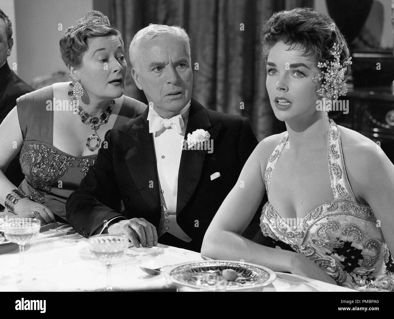 Charles Chaplin en 'Un Rey en Nueva York' Arco 1957 Ent. Archivo de referencia # 32603 349tha Foto de stock