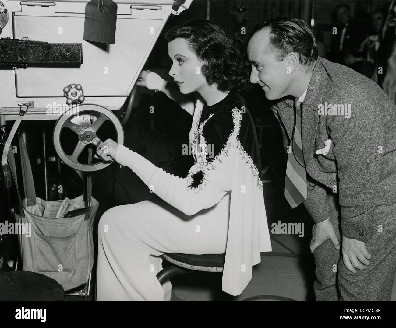 Hedy Lamarr, en 'Aprovecho esta mujer" (MGM, 1940). Archivo de referencia # 33635 126tha Foto de stock
