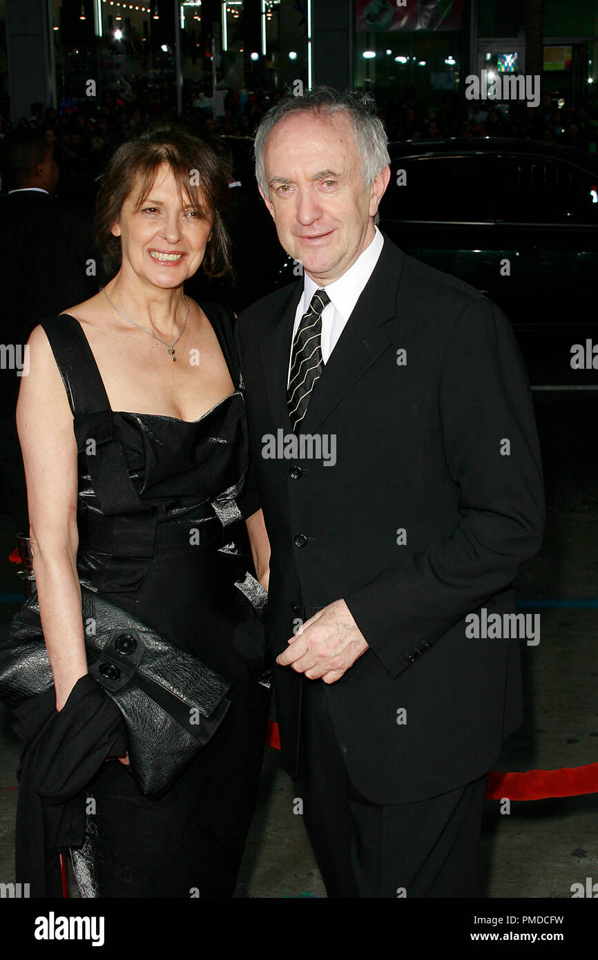 "Leatherheads" Premiere Kate Fahy, Jonathan Pryce del 31-3-2008 / Grauman's Chinese Theater de Hollywood, CA / / Universal / Foto por José Martínez Archivo de referencia # 23432 0089PLX para uso editorial sólo - Todos los derechos reservados Foto de stock