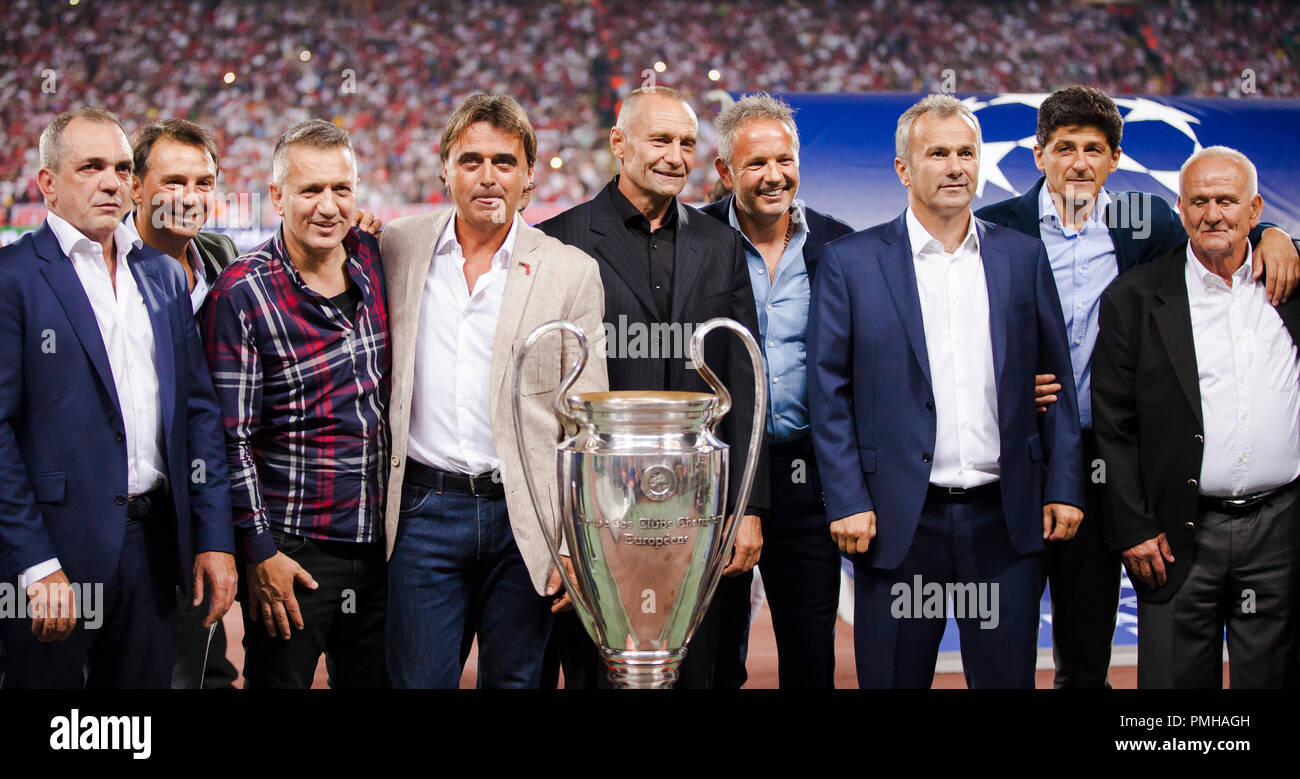 Belgrado Serbia 17 Sep 2018 El Legendario Equipo De Estrella Roja De Belgrado Que Ganó La