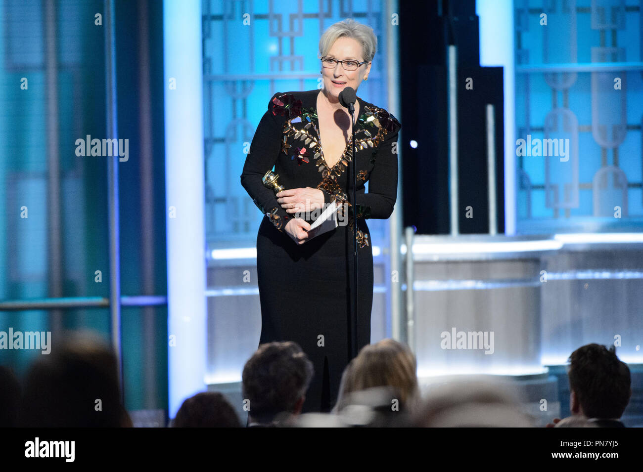 Meryl Streep acepta el premio Lifetime Achievement Award en la 74ª Anual de los Golden Globe Awards en el Beverly Hotel de Beverly Hills, CA el domingo, 8 de enero de 2017. Archivo de referencia # 33198 528CCI sólo para uso editorial - Todos los derechos reservados Foto de stock