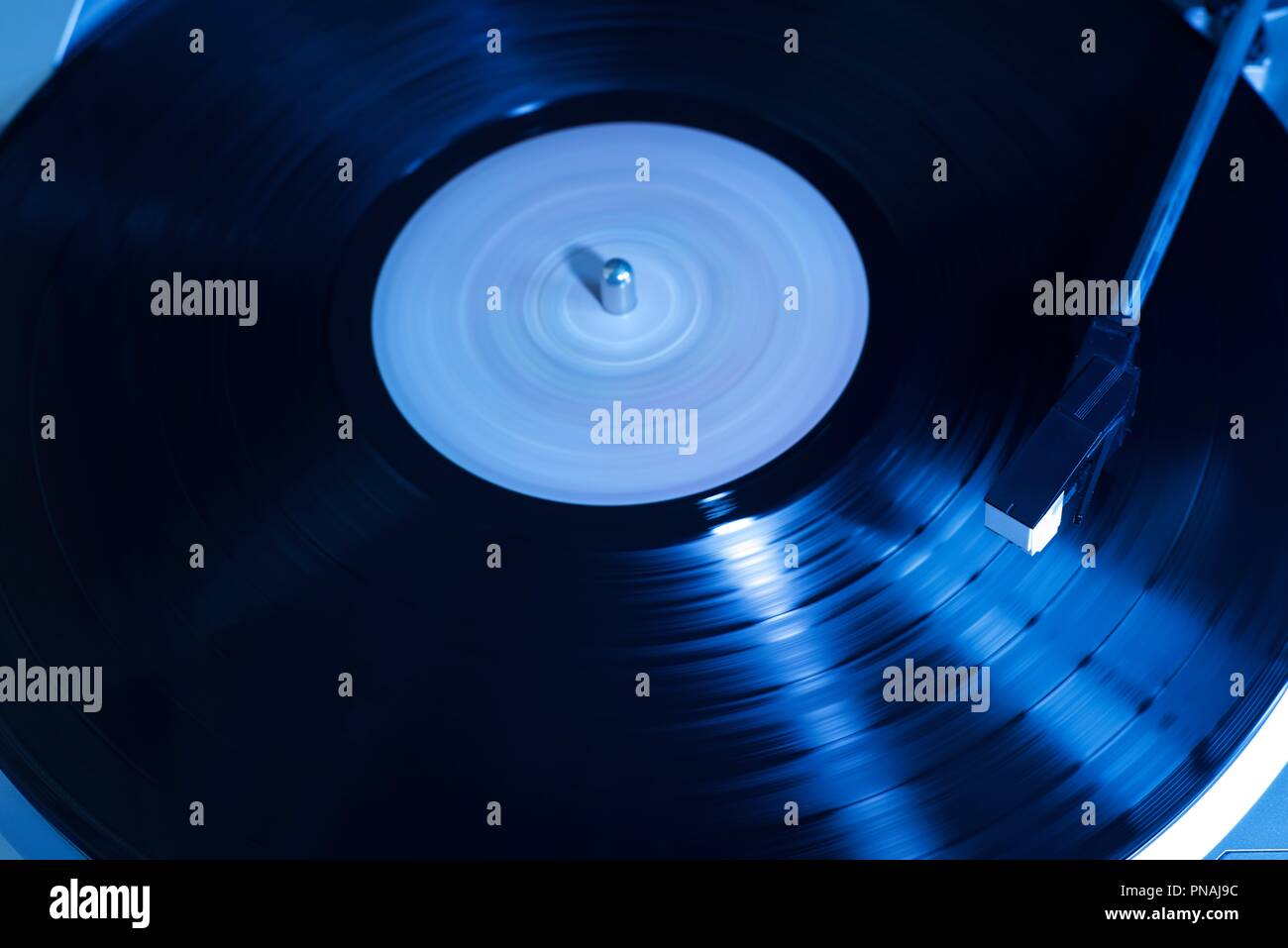 Tocadiscos, diferentes tonos y colores Fotografía de stock - Alamy