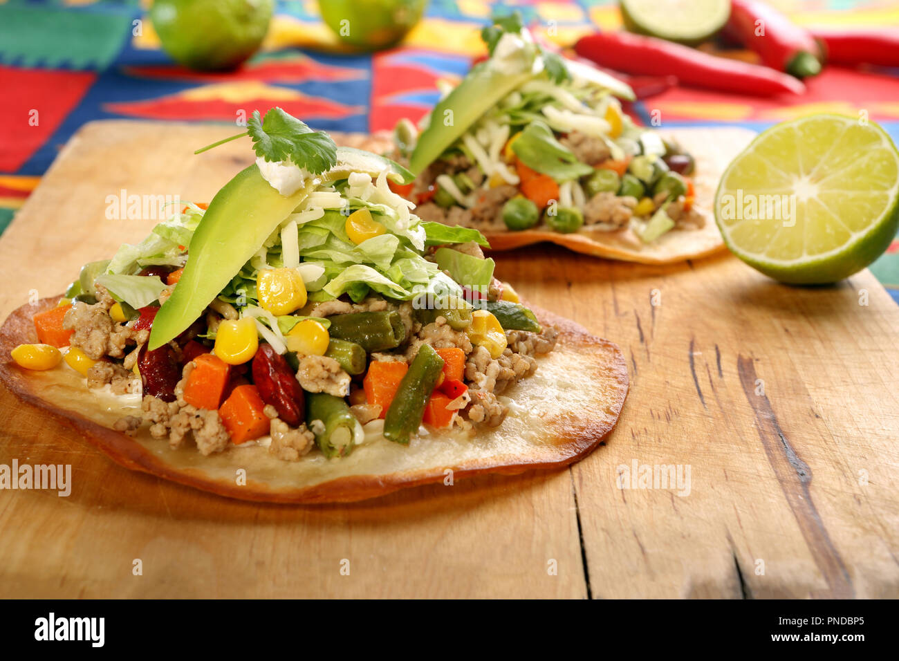 Carne crujiente tostada pila, comidas típicas mexicanas, hecho con