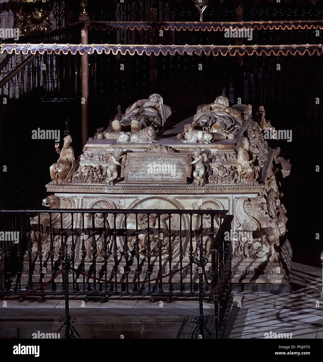 SEPULCRO DE LOS REYES CATOLICOS - S XVI. Autor: Domenico Fancelli. Ubicación: CATEDRAL Y CAPILLA REAL-INTERIOR. GRANADA. España. Foto de stock