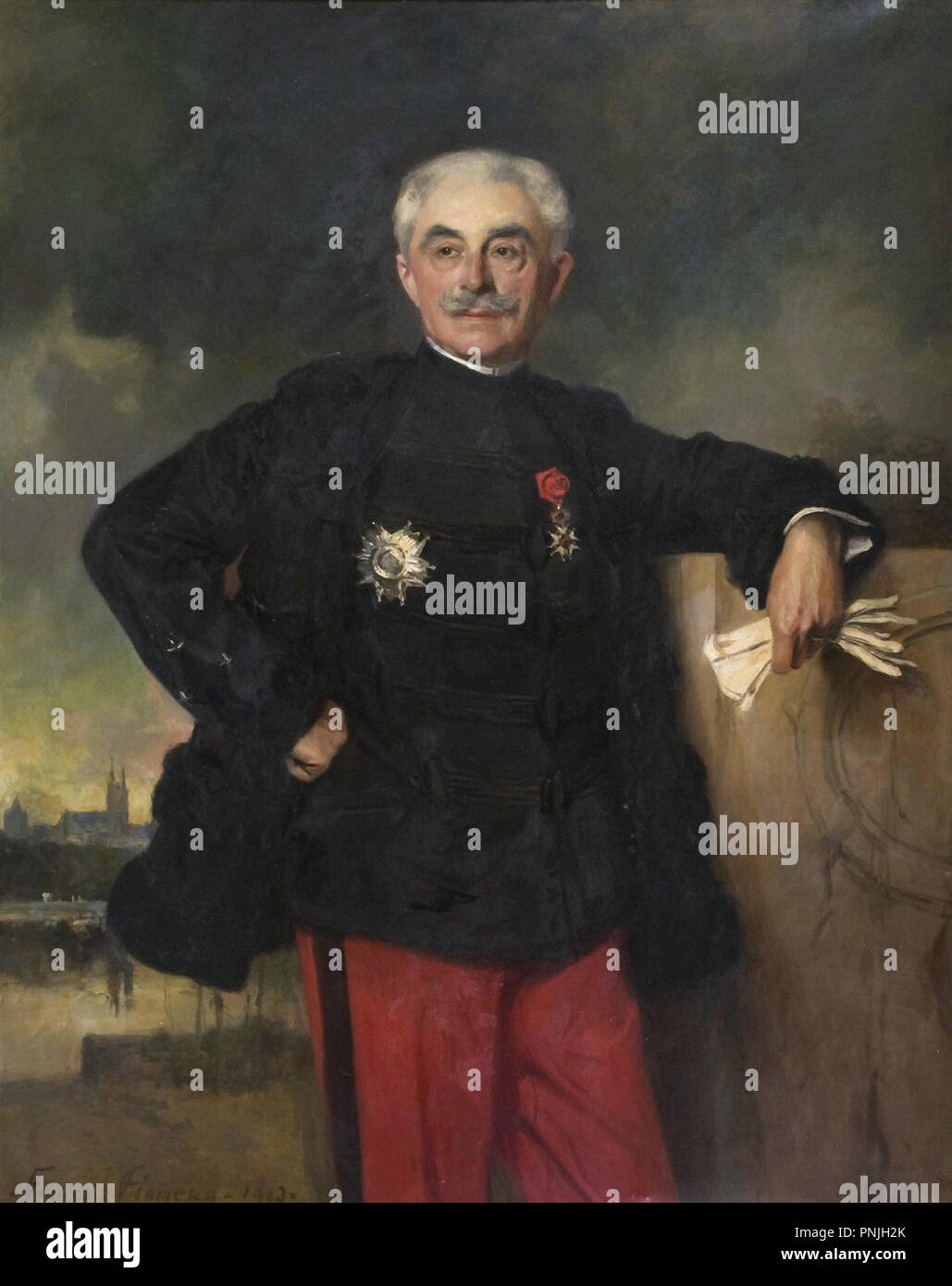 François Flameng - Portrait du Général Bizot Devant une ville Foto de stock