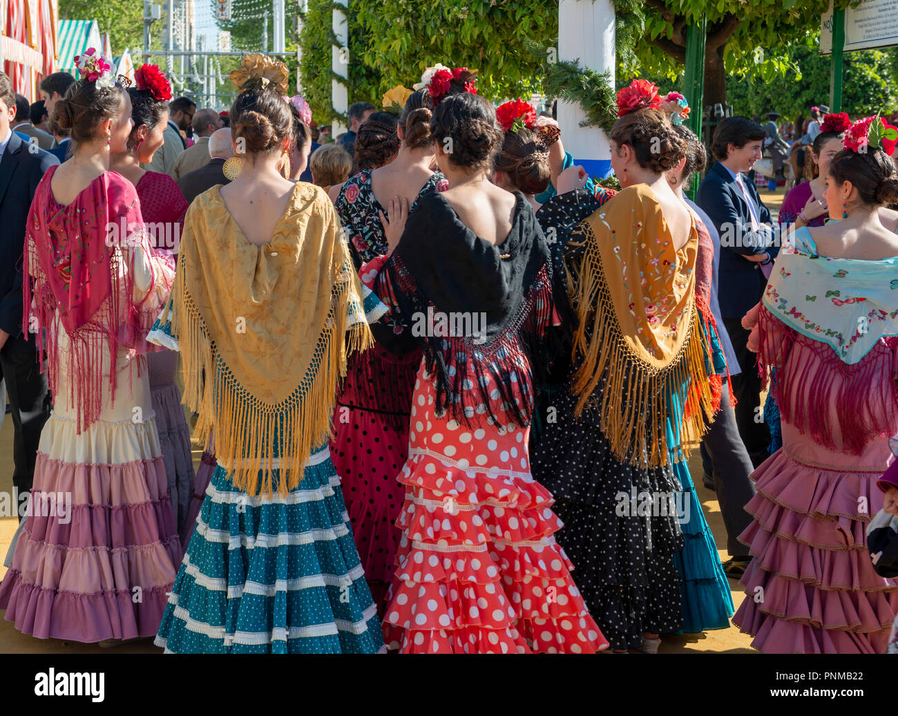 Trajes de flamenca fotografías e imágenes de alta resolución - Alamy
