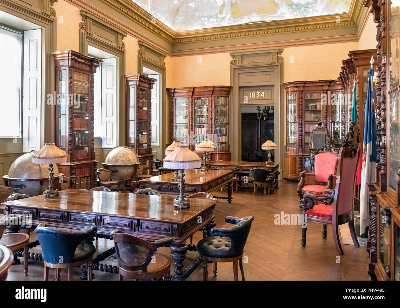 Biblioteca en el Palacio da Bolsa, Porto, Portugal Fotografía de stock -  Alamy