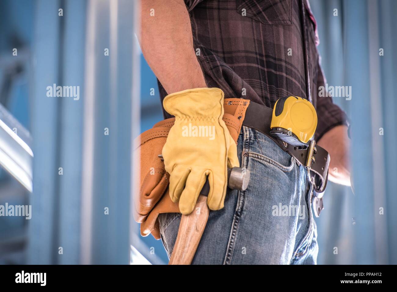 Trabajador · de · la · construcción · herramienta · cinturón · hombre ·  trabajo - foto stock © Kurhan (#7053827)