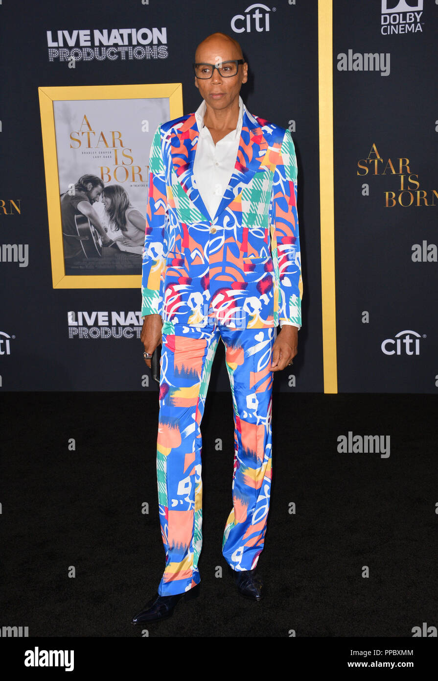 LOS ANGELES, CA. Septiembre 24, 2018: RuPaul en el Los Angeles estreno de 'Ha nacido una estrella" en el Auditorio Shrine. Foto: Paul Smith/Featureflash Crédito: Paul Smith/Alamy Live News Foto de stock