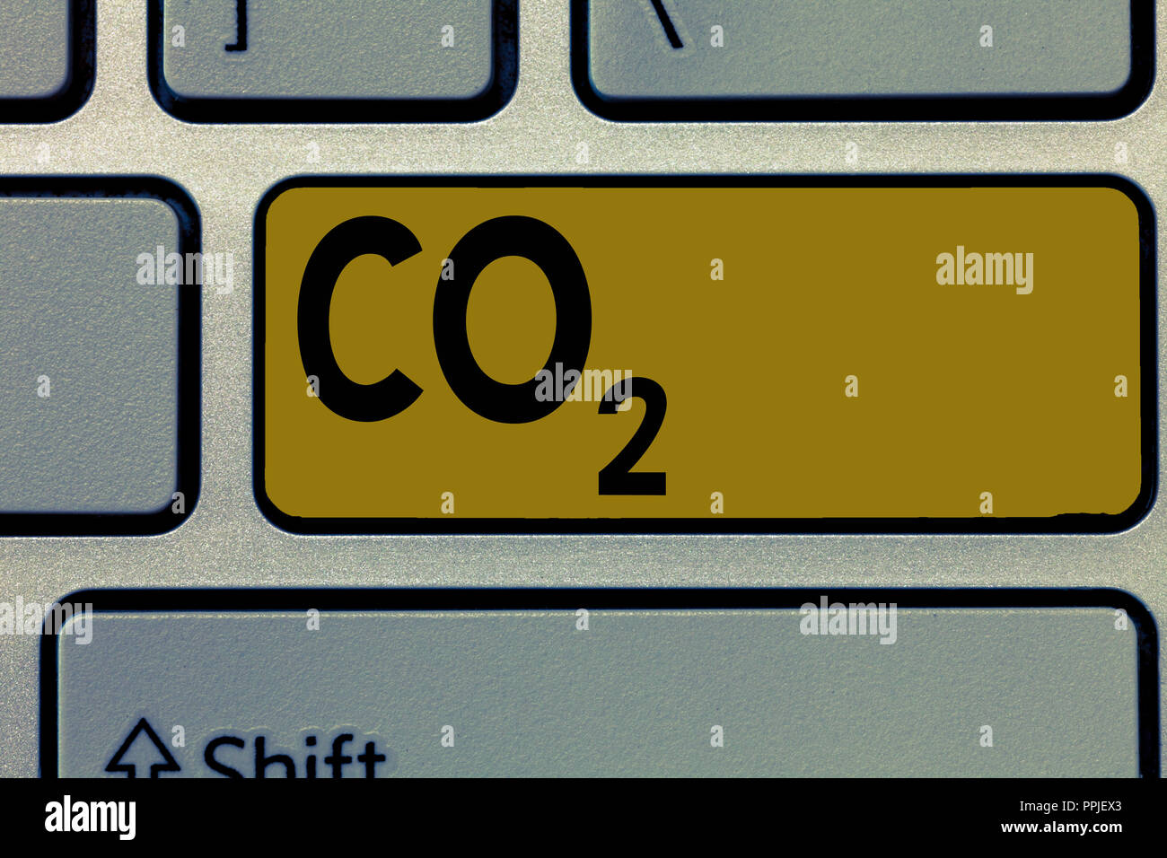 Texto de escritura de Co2. Concepto Significado incombustibles, gas de  invernadero que contribuye al calentamiento global Fotografía de stock -  Alamy