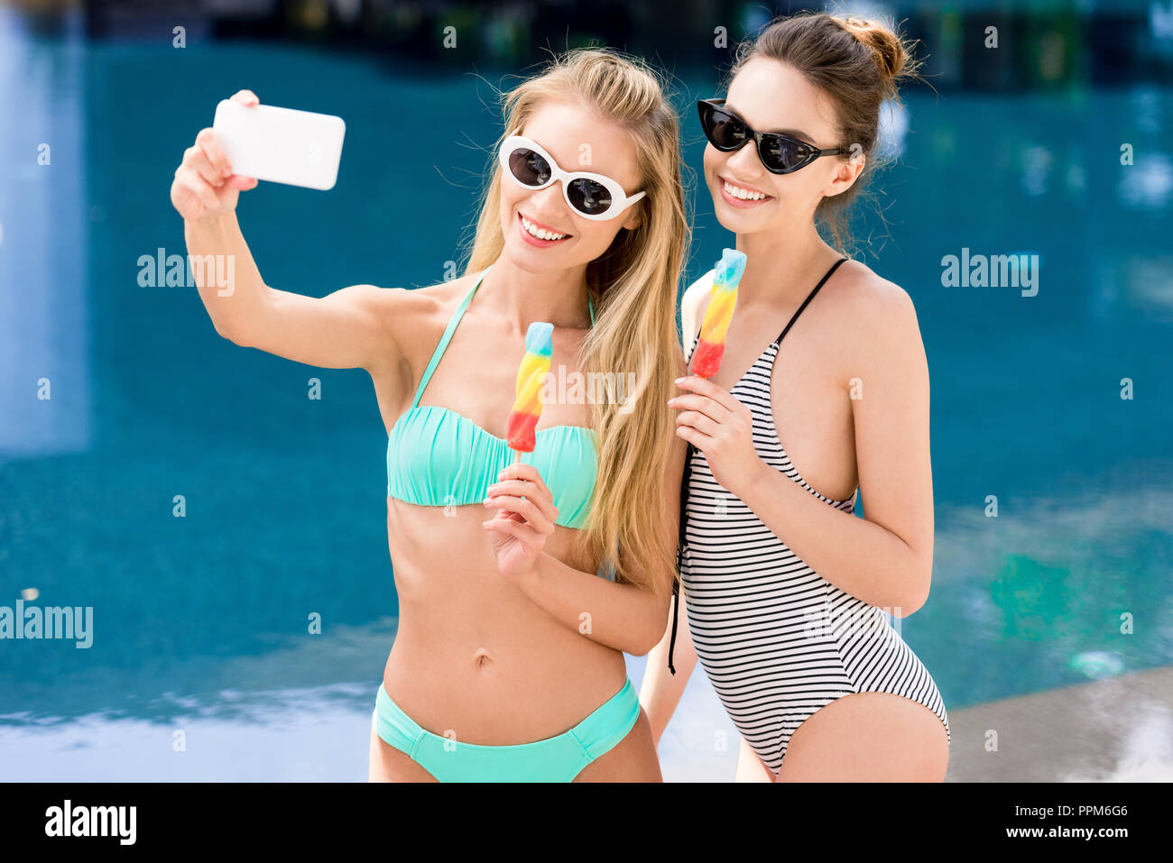 Selfie Stockamp; Alamy Imágenes De Bikini Fotos PwOkZuiXT