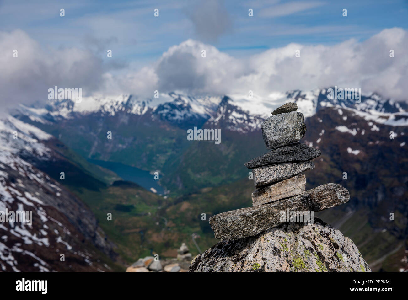 Mirador, Dalsniba, Geiranger Fiordo, Møre og Romsdal, Noruega Foto de stock