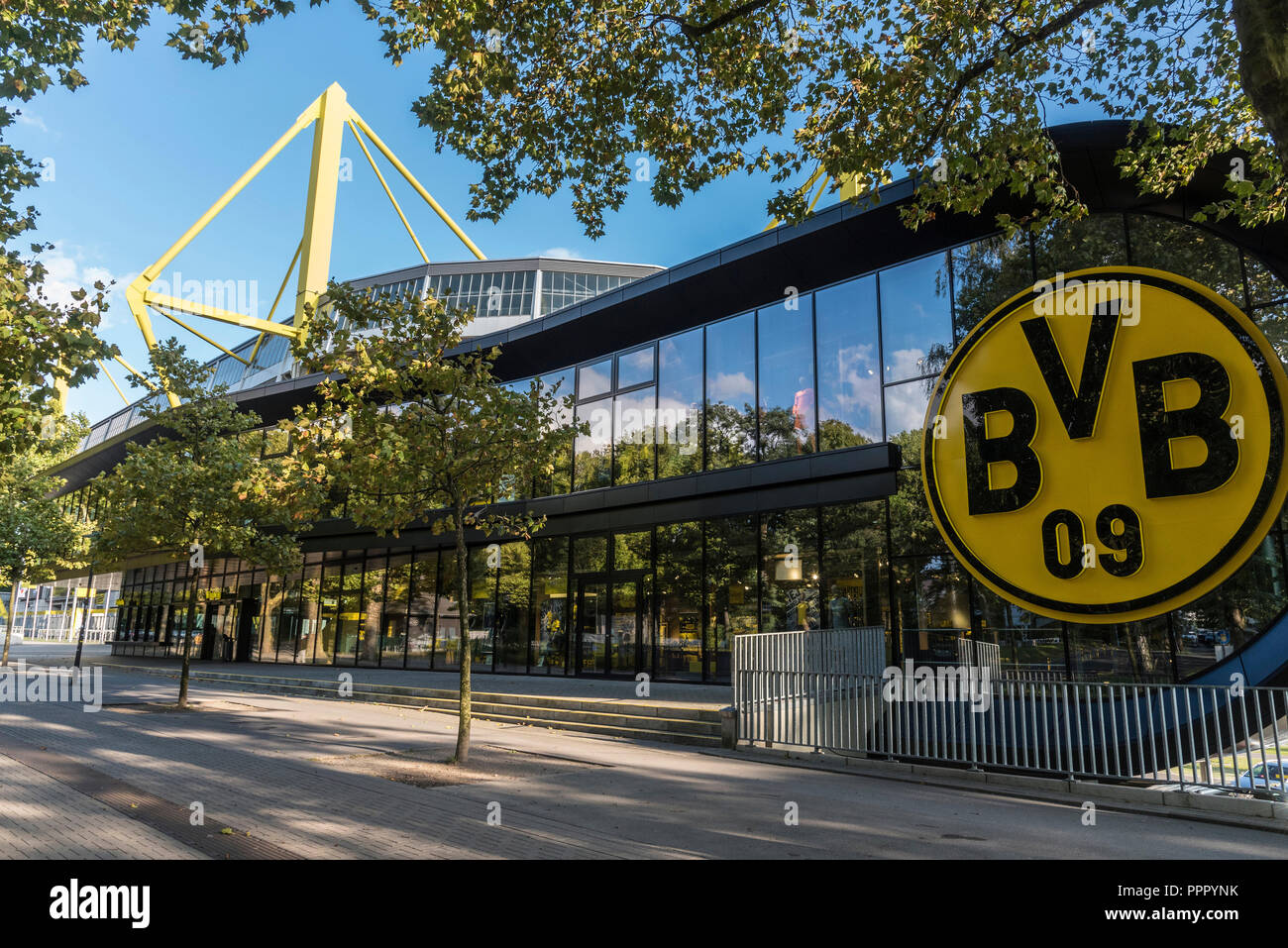 Signal Iduna Park, estadio de fútbol, BVB, Dortmund, districto de Ruhr, Renania del Norte-Westfalia, Alemania Foto de stock