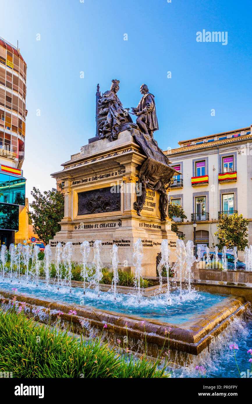 Monumento a isabel la catolica fotografías e imágenes de alta
