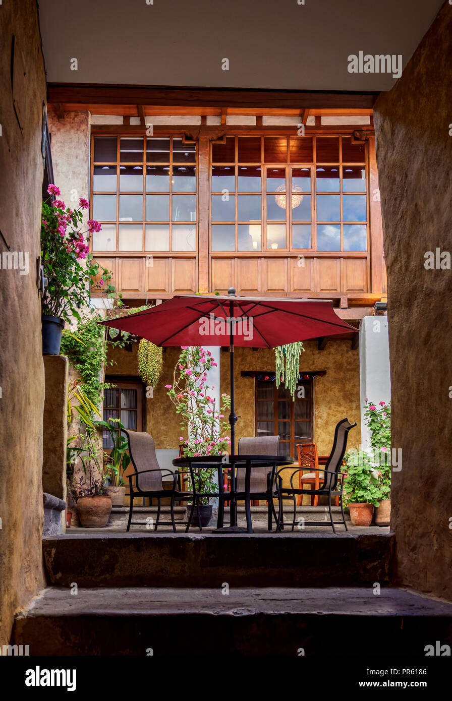 Casa los geranios fotografías e imágenes de alta resolución Alamy