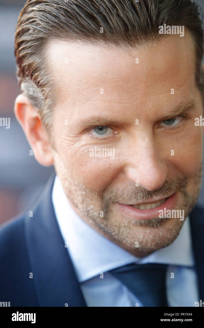 San Sebastián, España. 29 Sep, 2018. Bradley Cooper asistir al estreno ha nacido una estrella durante el 66º Festival de Cine de San Sebastián en el teatro Victoria Eugenia de San Sebastián, España el 29 de septiembre de 2018. Crédito: Jimmy Olsen/Media España*** ***Sin Punch/Alamy Live News Foto de stock