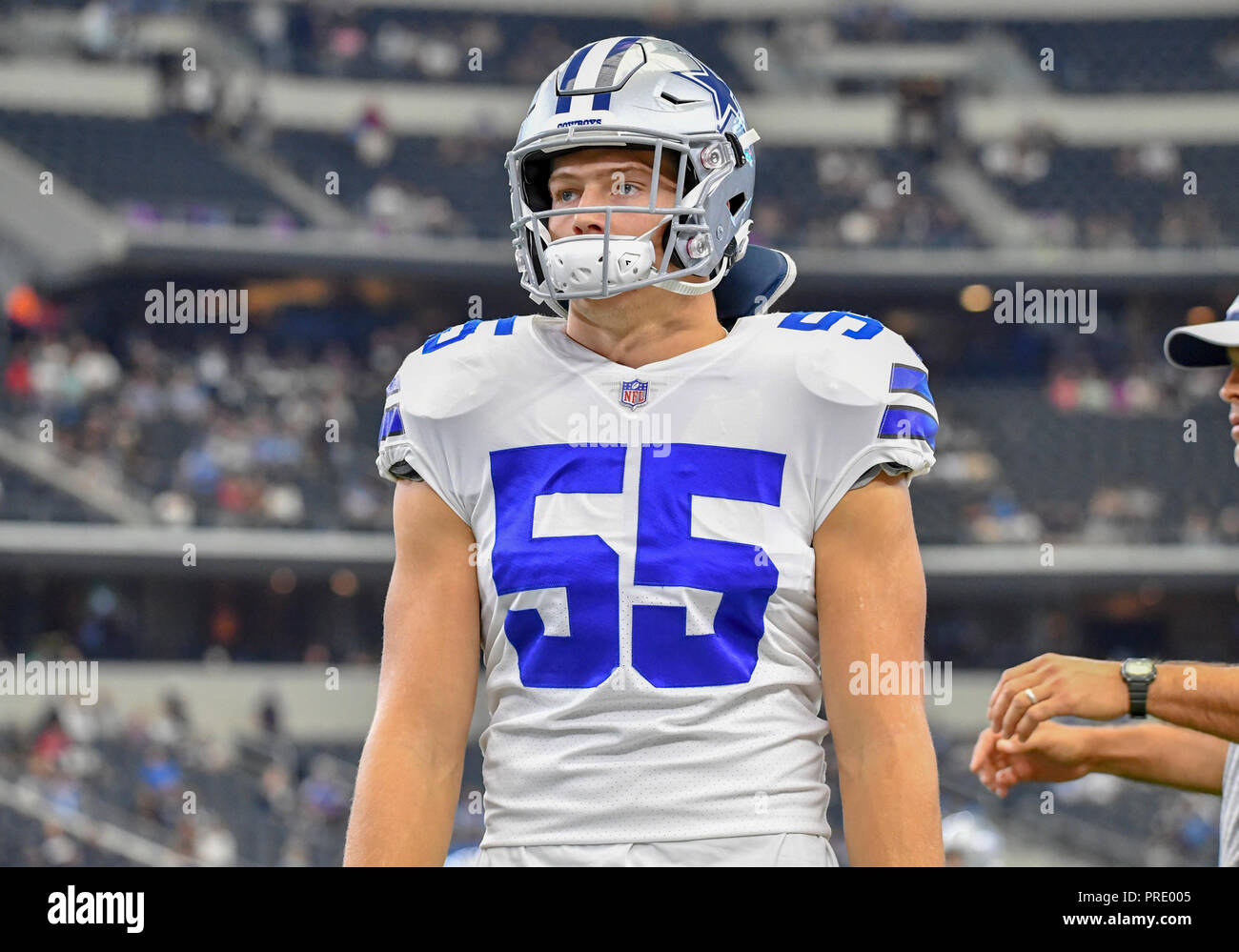 Septiembre 30 2018 Dallas Cowboys Operacion Linebacker Leighton Vander Esch 55 Durante Un Juego De Futbol Americano De La Nfl Entre Los Leones De Detroit Y Dallas Cowboys En At T Stadium En