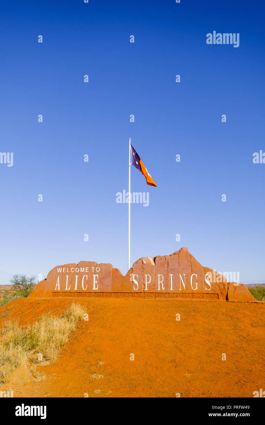 Bienvenido a firmar en Alice Springs, Australia Foto de stock