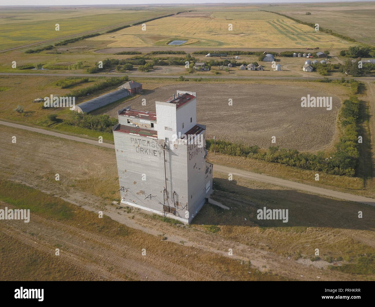 Abandonados, Patterson Orkney elevador de granos, Orkney, Saskatchewan, Canadá, Palliser Triángulo, Brian Martin FMMR Foto de stock