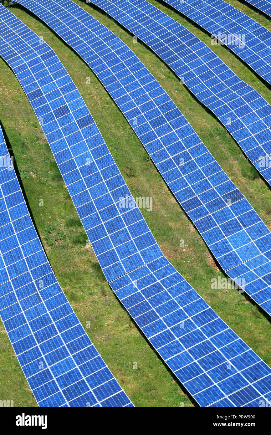 Panel Solar, Alpes de Haute Provence, 04, tepezcuintle, Foto de stock