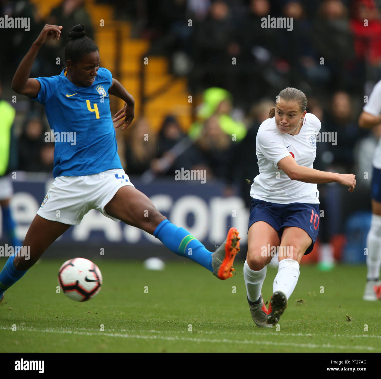 FRAN KIRBY & LETICIA INGLATERRA MUJER V BRASIL MUJER INGLATERRA MUJER V BRASIL MUJERES WOMENS INTERNATIONAL 06 Octubre 2018 GBD12319 estrictamente sólo para uso editorial. Si el jugador o jugadores, representado en esta imagen es/está jugando para un club inglés o el equipo nacional de Inglaterra. Entonces esta imagen sólo podrán ser utilizados para fines editoriales. Uso no comercial. Los siguientes usos son también restringida INCLUSO SI EN UN CONTEXTO EDITORIAL: utilizar en conjunción con, o parte de cualquier no autorizado audio, video, datos, listas de sujecin, club/Liga logotipos, apuestas, juegos o cualquier 'live' de servicios. También están restringidas Foto de stock