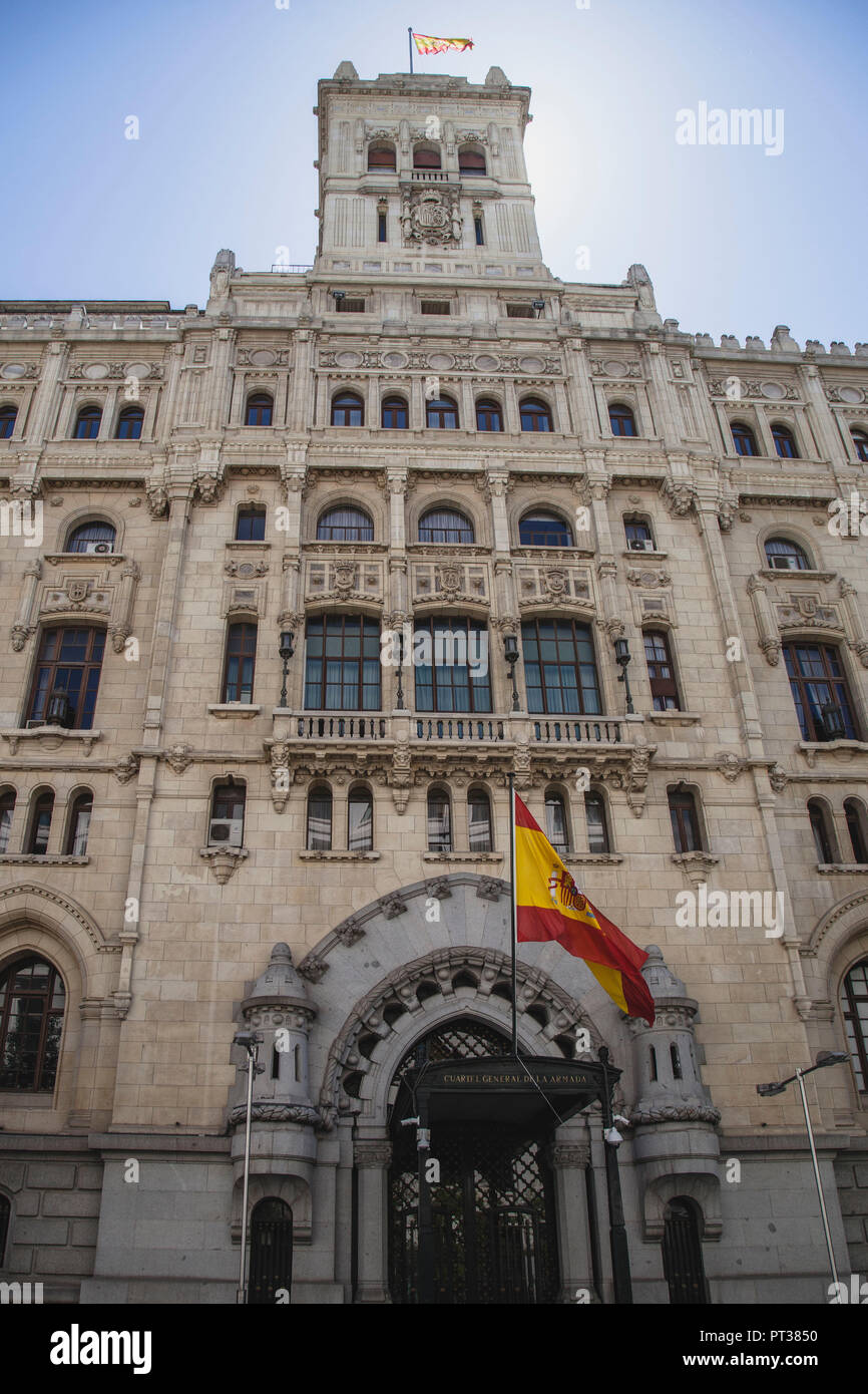 Una ciudad construyendo el General Armada y el Museo Naval de Madrid Foto de stock