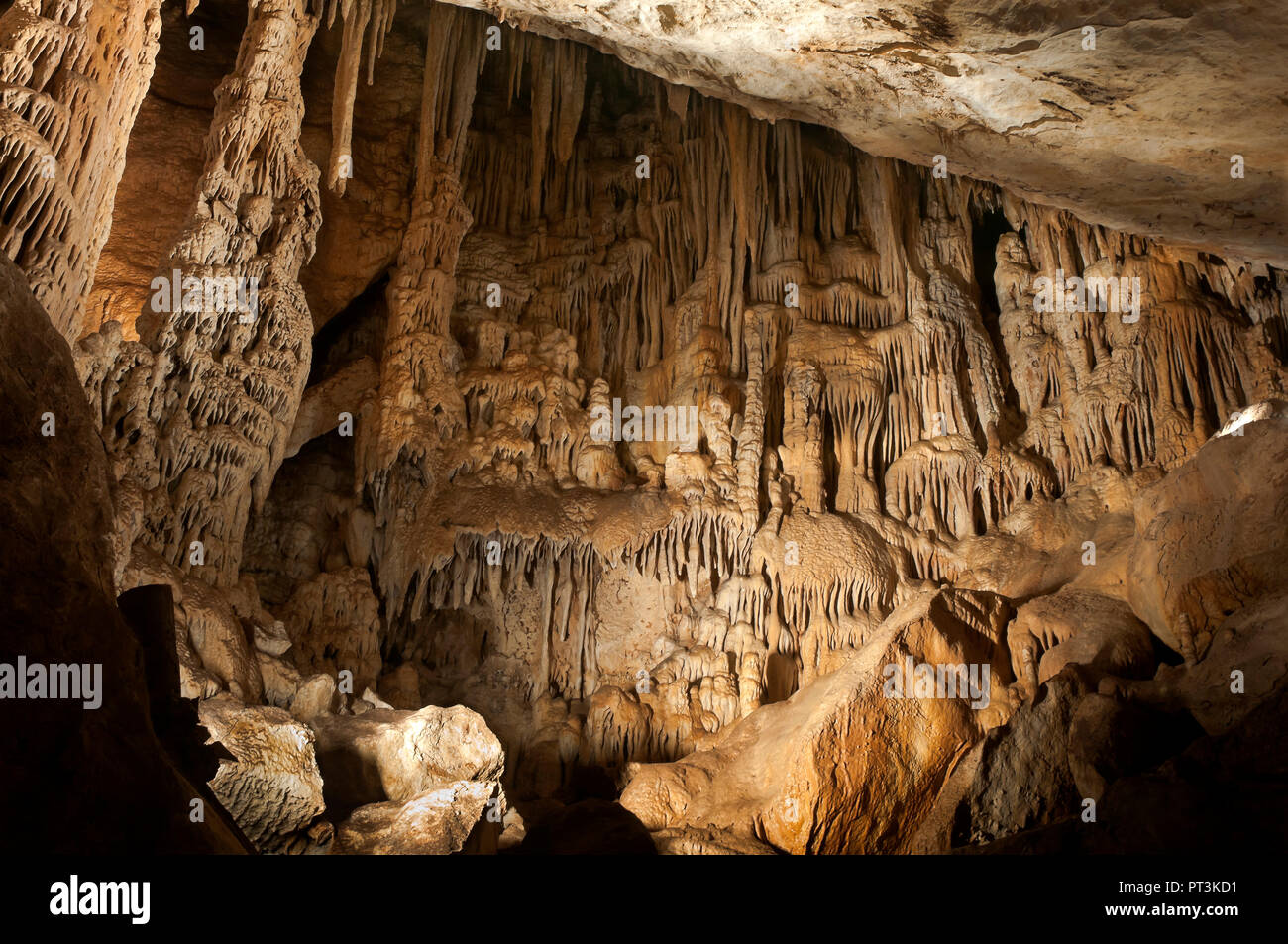 Cueva prehistórica de los murciélagos. Zuheros. La provincia de Córdoba. Región de Andalucía. España. Europa Foto de stock