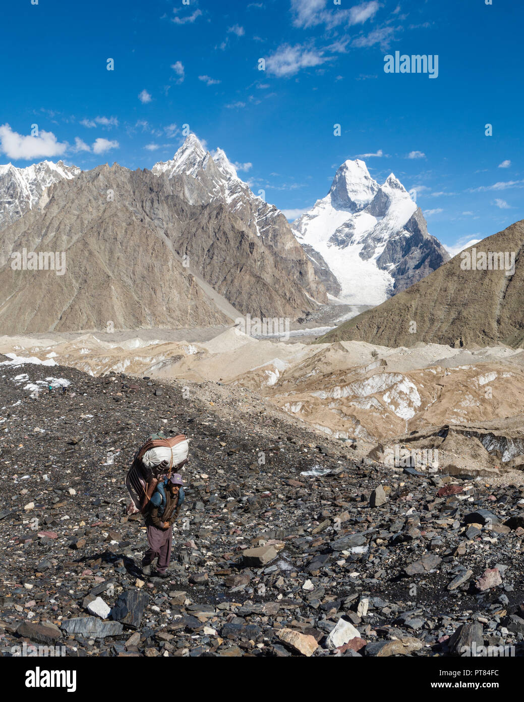 Muztagh tower fotografías e imágenes de alta resolución Alamy