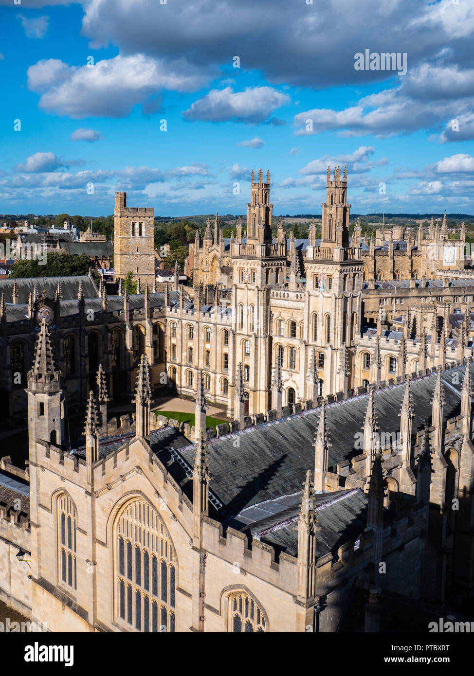 All Souls College, Universidad de Oxford, Oxford, Inglaterra, Reino Unido, GB. Foto de stock