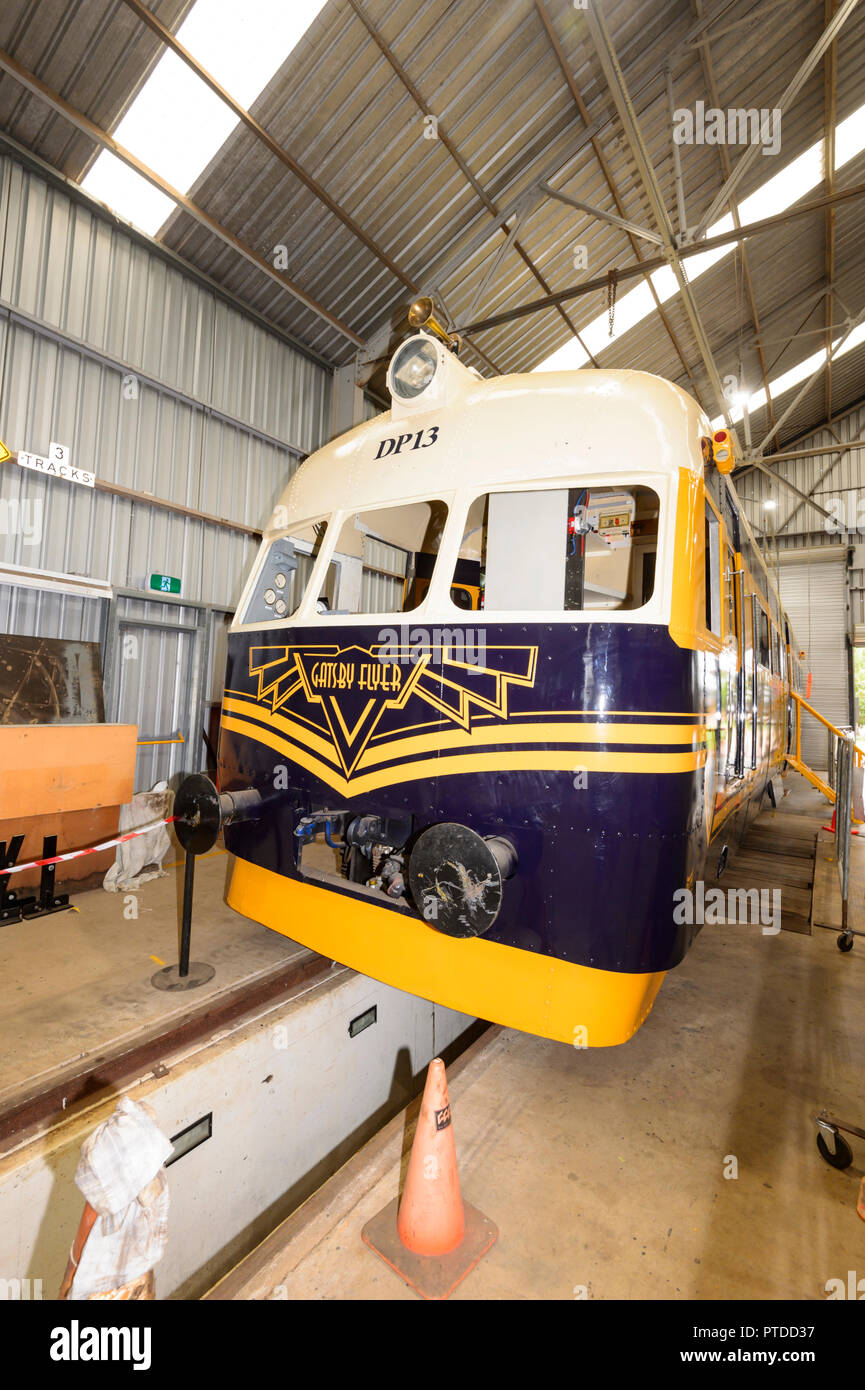 El viejo DP13 Gatsby Flyer en exhibición en el tren turístico