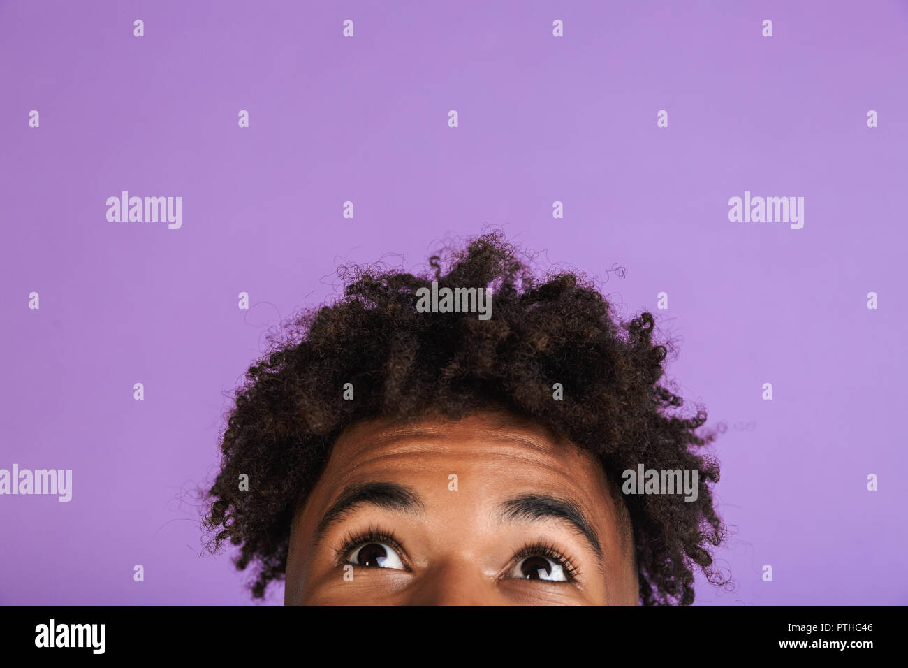 Retrato de media cara fotografías e imágenes de alta resolución - Alamy