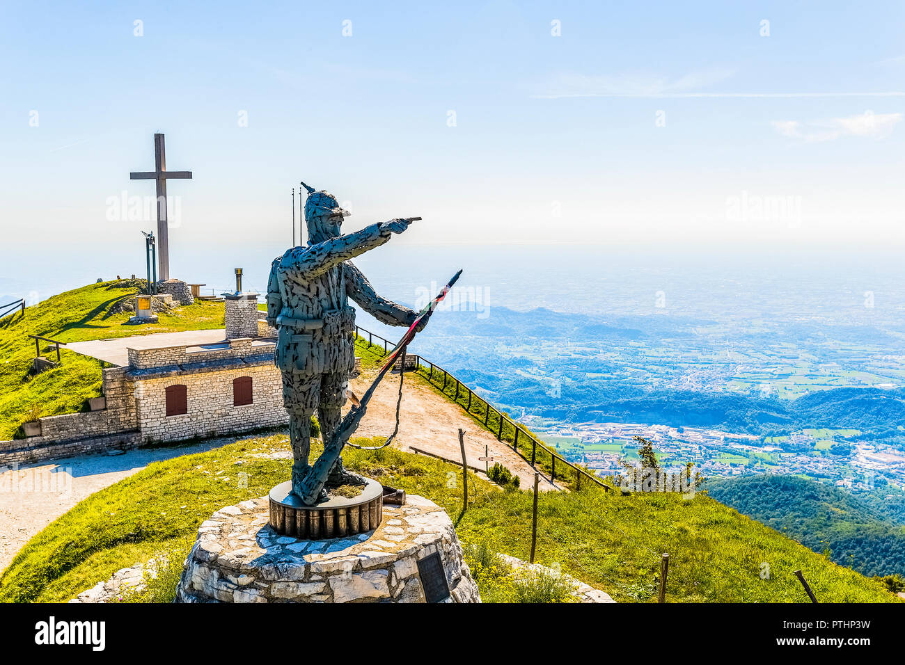 Italia Veneto Monte Grappa - Monte Palon Foto de stock